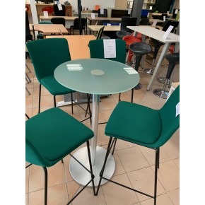 Table haute en verre