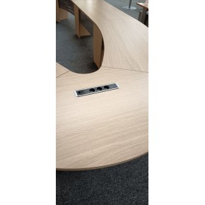 Grande table de conférence prestige