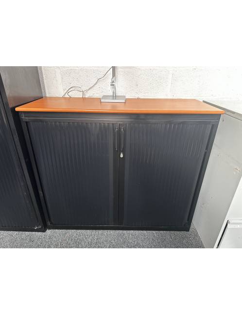 Armoire basse Steelcase noire