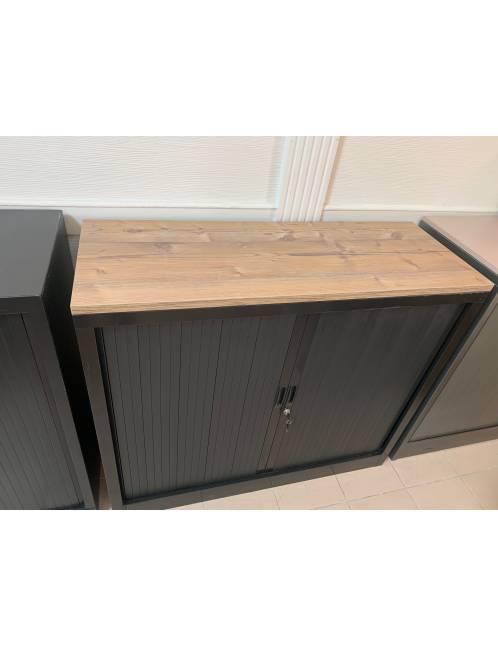 Armoire basse avec top en bois