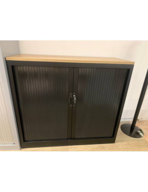 Armoire basse avec top en bois