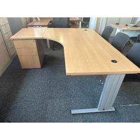 Bureau de direction 200
