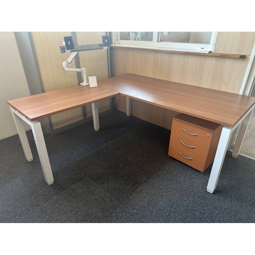Bureau retour 180
