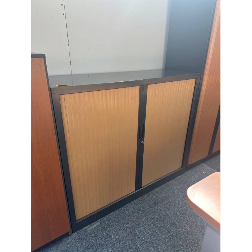 Armoire basse