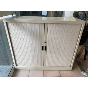 Armoire basse